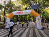Arco inflable de tela personalizado con tu logo — México 70